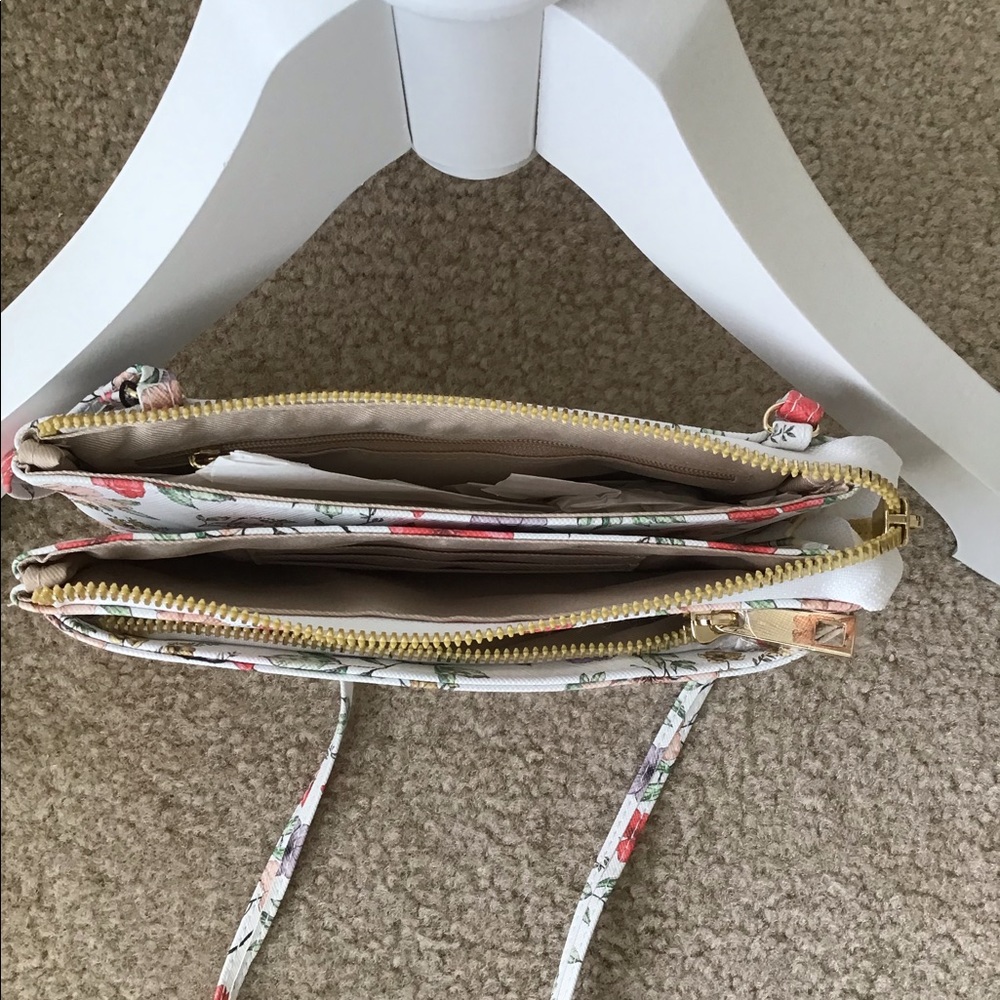 Apt. 9 Blocking Double Entry Crossbody Wallet - image 5